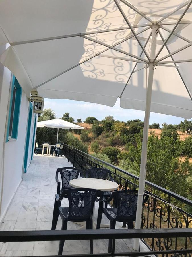 Kessaris Apartments Храни Екстериор снимка