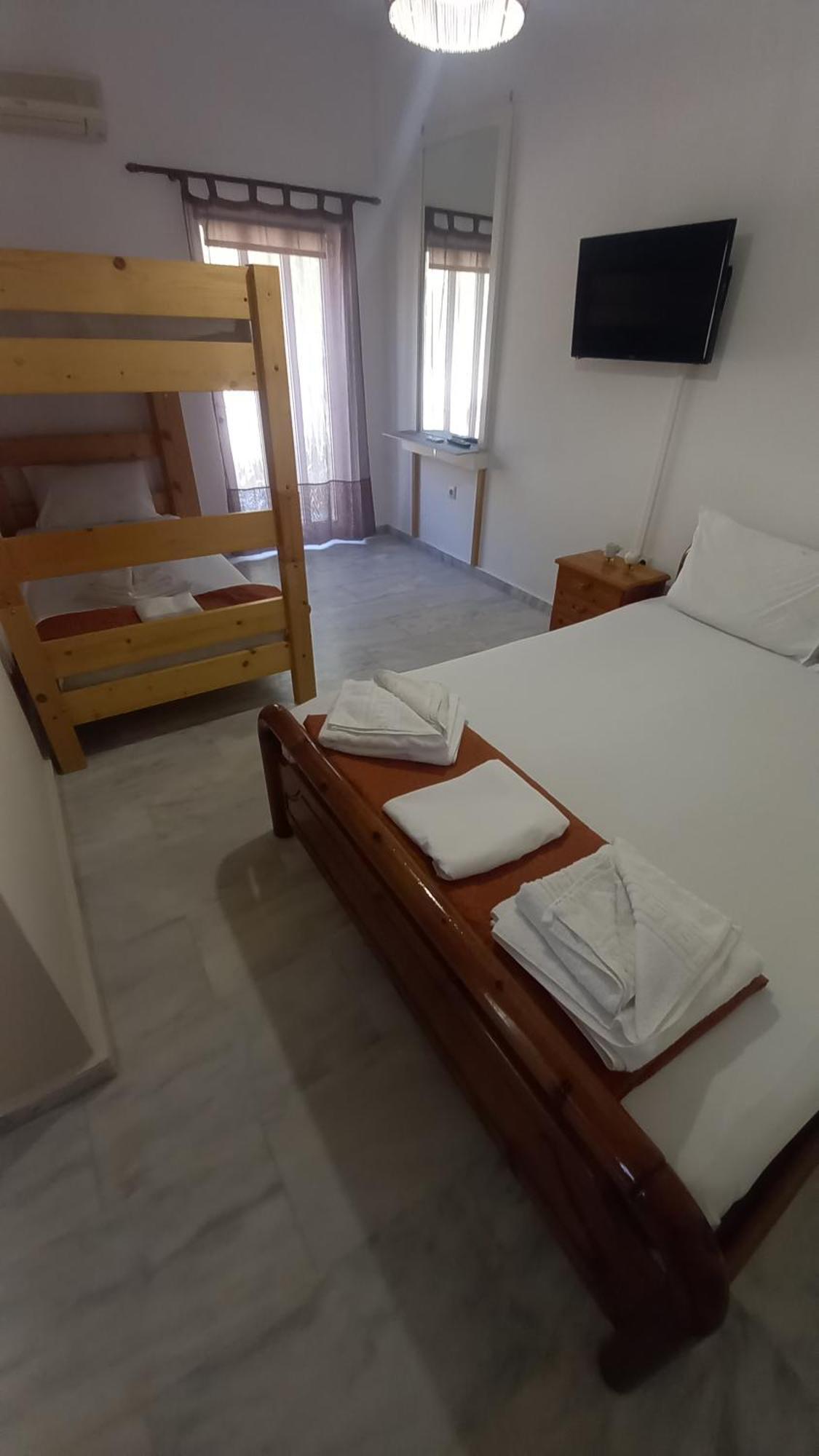 Kessaris Apartments Храни Екстериор снимка